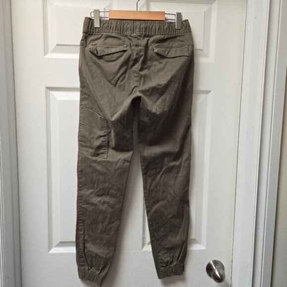 tentree Military Green Jogger Pants - Picture 4 of 10